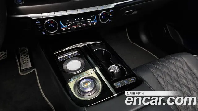 Genesis G80 Бензин 2.5 турбо AWD — Фото автомобиля 6