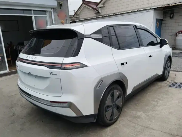 GAC Aion Y — Фото автомобиля 6