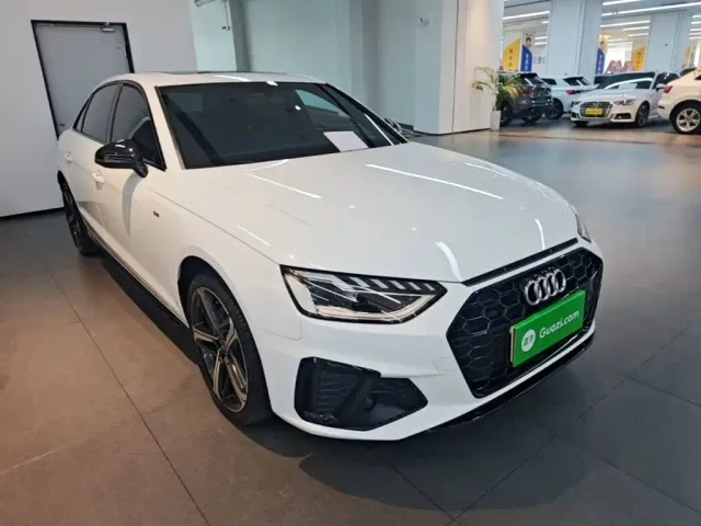 Audi A4L — Фото автомобиля 3