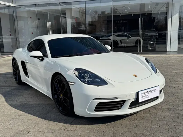 Porsche 718 — Фото автомобиля 3