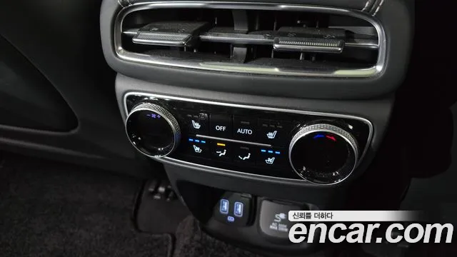 Genesis GV80 — Фото автомобиля 19