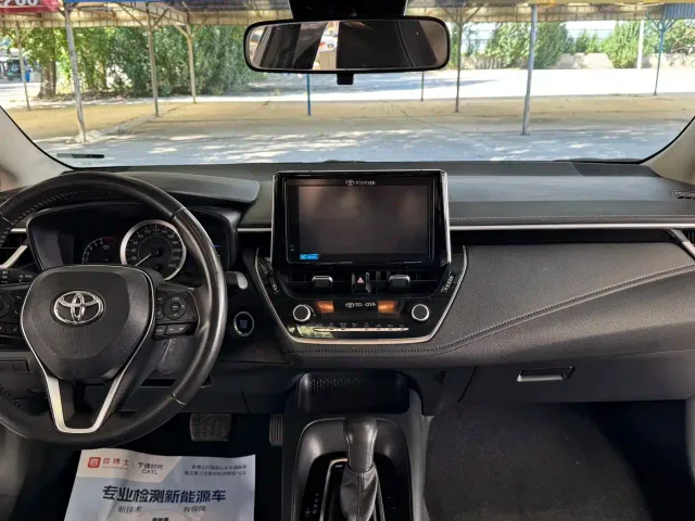 Toyota Corolla — Фото автомобиля 15