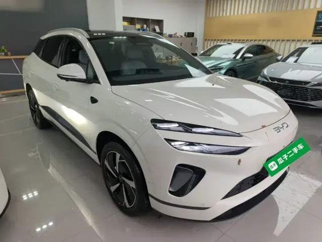 BYD Sealion 06 — Фото автомобиля 3