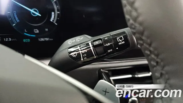 Kia Niro The All New Niro Signature — Фото автомобиля 30