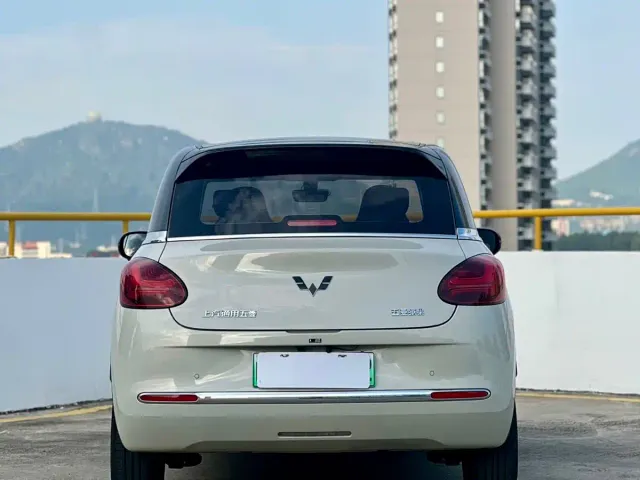 Wuling Bingo — Фото автомобиля 5