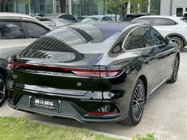 BYD Han — Фото автомобиля 7