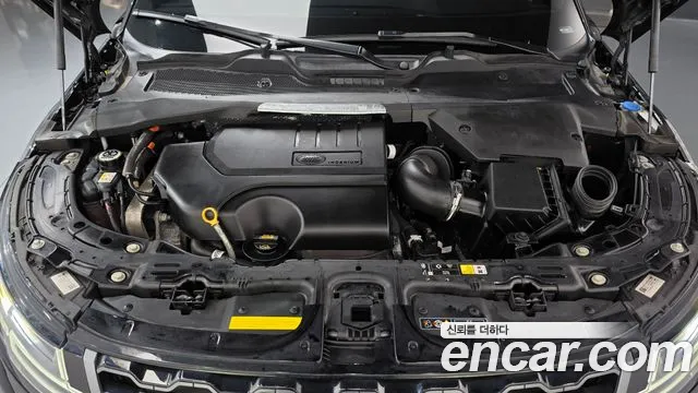 Land Rover Range Rover Evoque — Фото автомобиля 9