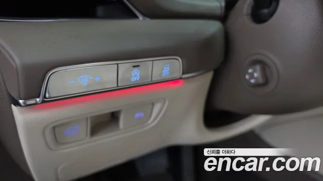 Genesis GV80 — Фото автомобиля 27