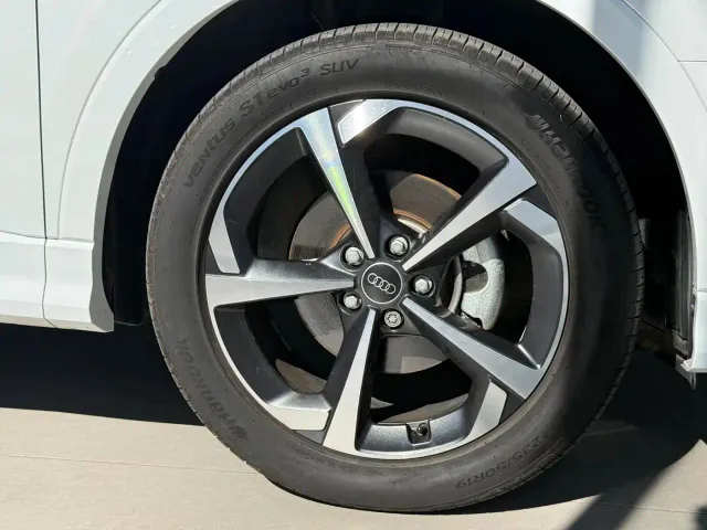 Audi Q3 — Фото автомобиля 16