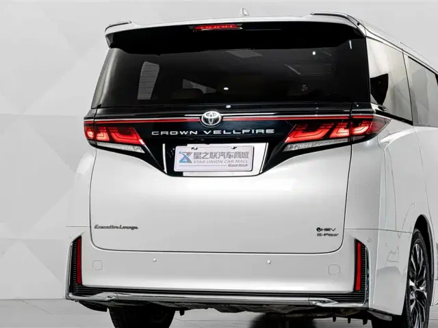 Toyota Vellfire — Фото автомобиля 6
