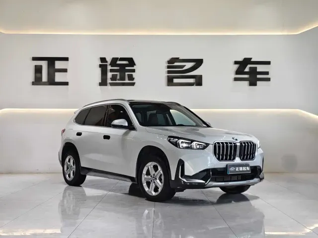BMW X1 — Фото автомобиля 3