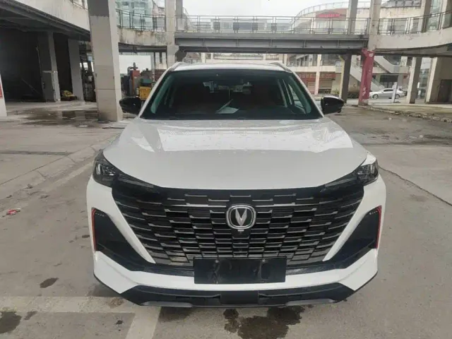 Changan CS55 Plus — Фото автомобиля 2