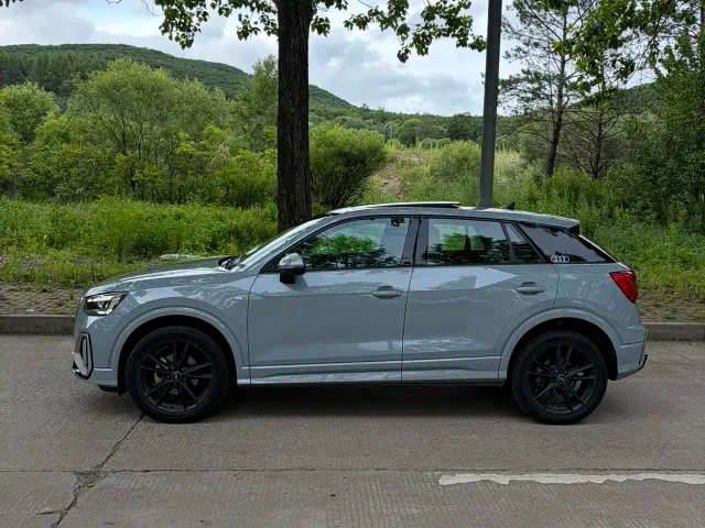 Audi Q2L — Фото автомобиля 3