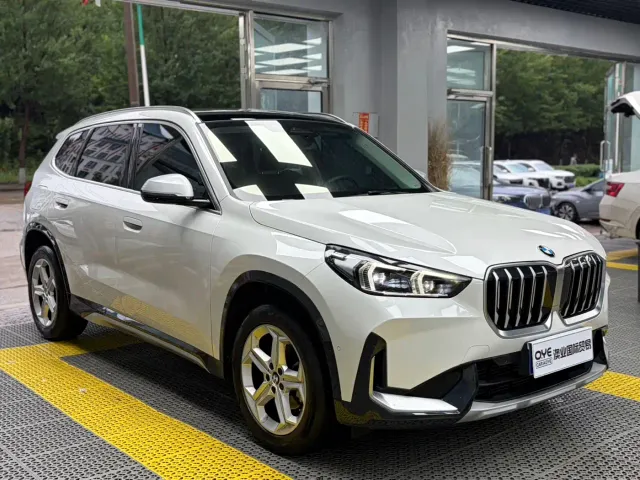 BMW X1 — Фото автомобиля 3