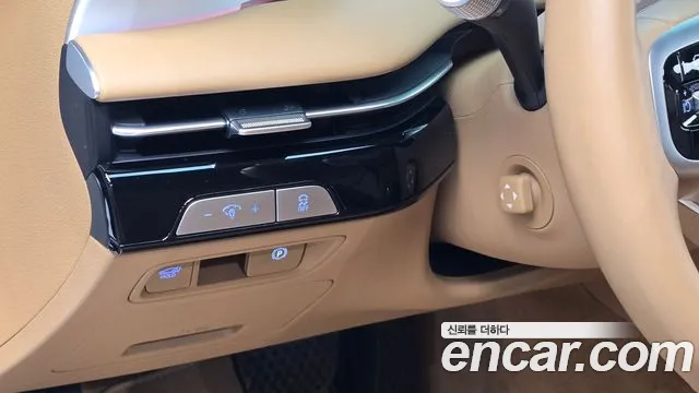 Genesis G80 Бензин 2.5 турбо 2WD — Фото автомобиля 13