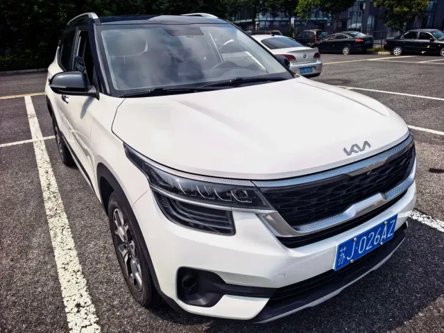 Kia KX3 Smart Run 2021 1.5L CVT Fashion Edition — Фото автомобиля 3