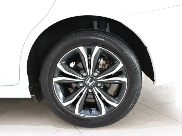Honda Crider — Фото автомобиля 16