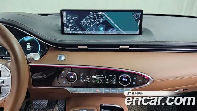 Genesis GV70 — Фото автомобиля 12