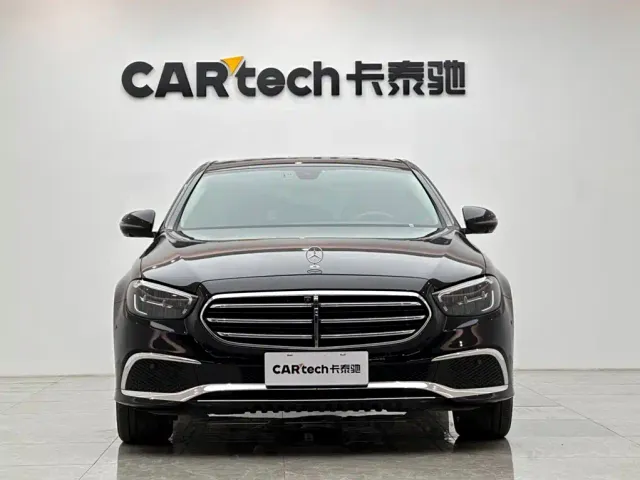 Mercedes-Benz E-Class — Фото автомобиля 7