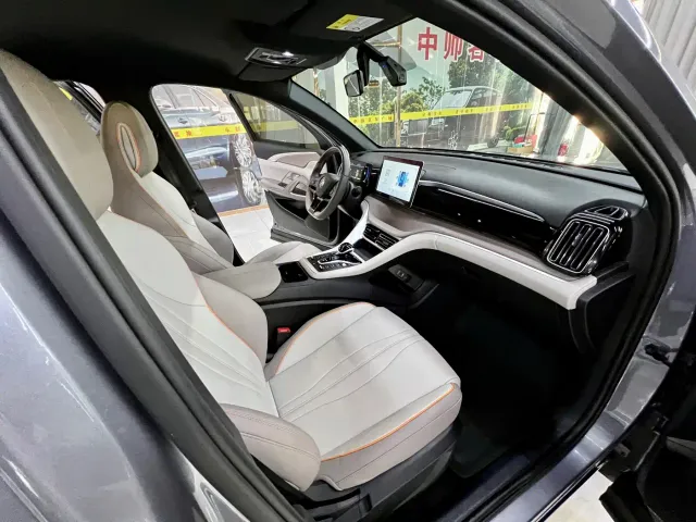 BYD Song Pro — Фото автомобиля 15