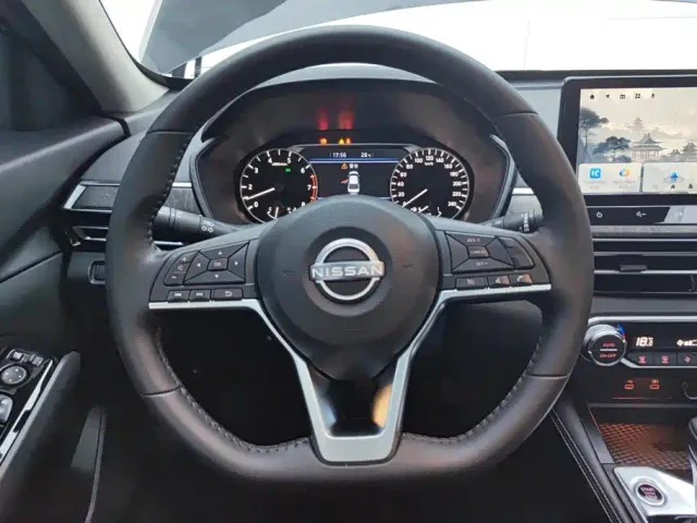 Nissan Teana — Фото автомобиля 15