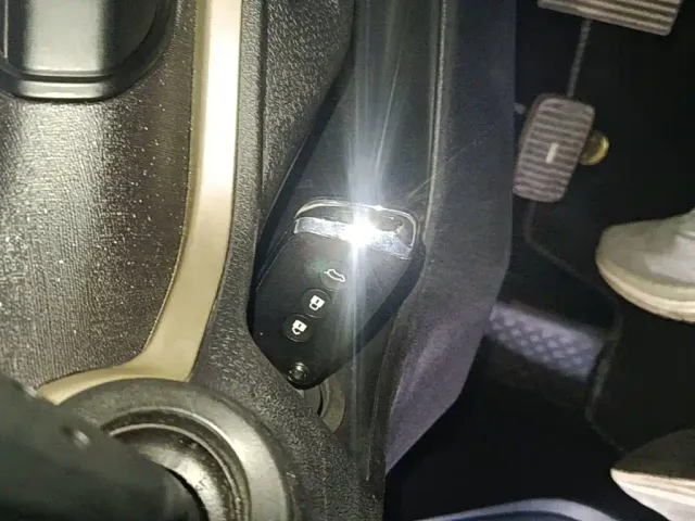 Baojun KiWi EV — Фото автомобиля 8