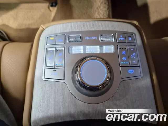 Genesis G80 Бензин 3.5 турбо AWD — Фото автомобиля 17