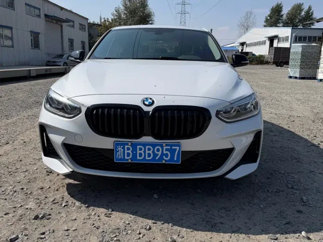 BMW 1 Series — Фото автомобиля 2