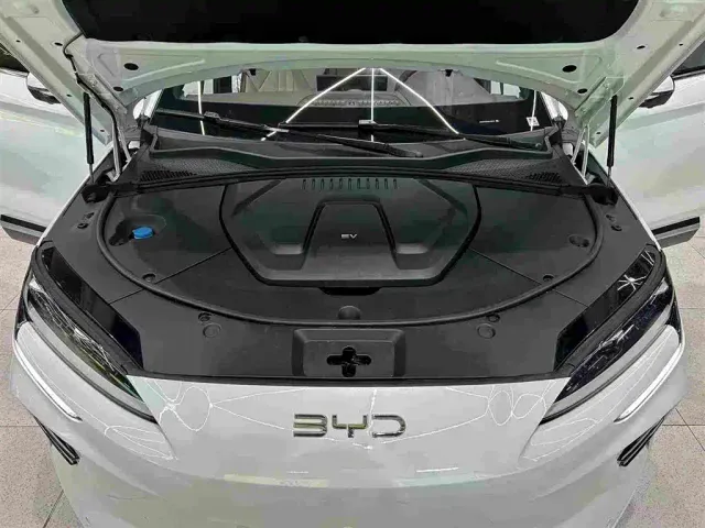 BYD Song PLUS — Фото автомобиля 24