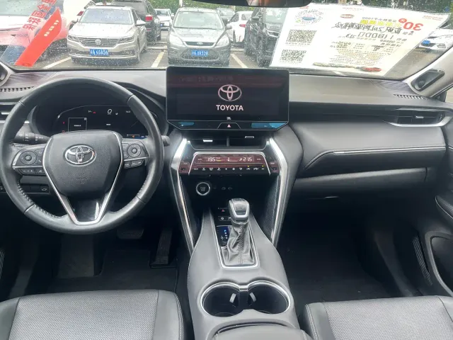 Toyota Venza — Фото автомобиля 6