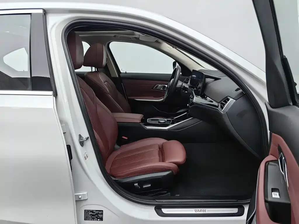 BMW BMW i3 2022 eDrive 35 L — Фото автомобиля 23