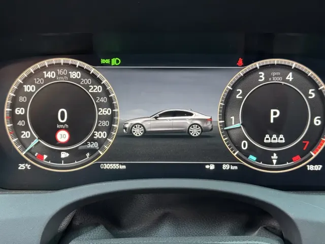 Jaguar XEL — Фото автомобиля 20