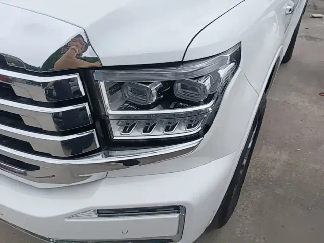 Tank Tank 500 EV 2026 Hi4-T Smart Edition — Фото автомобиля 23