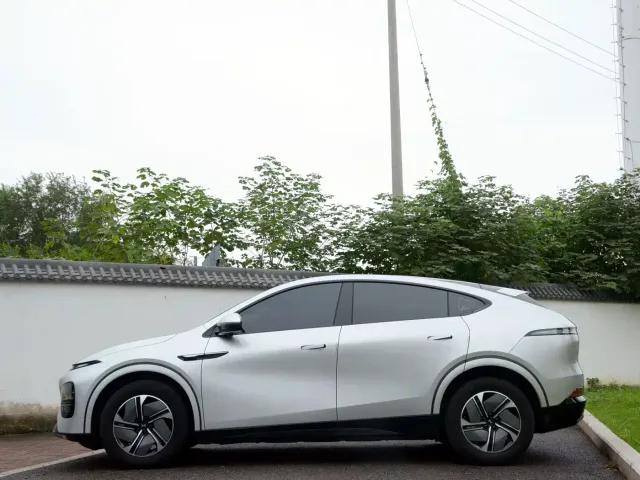 Xpeng G6 — Фото автомобиля 4