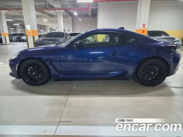 Toyota 86 GR86 — Фото автомобиля 3