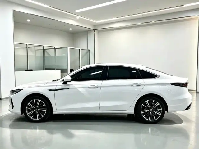 Chery Arrizo 8 PRO — Фото автомобиля 6