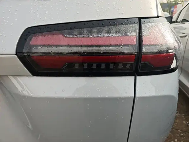 Wuling Starlight 730 — Фото автомобиля 7