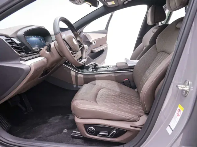BYD Han — Фото автомобиля 24