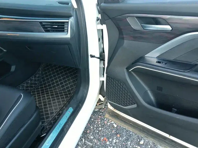 Haval H6 — Фото автомобиля 16
