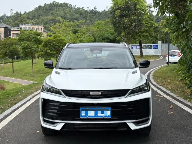 Geely Binyue — Фото автомобиля 2