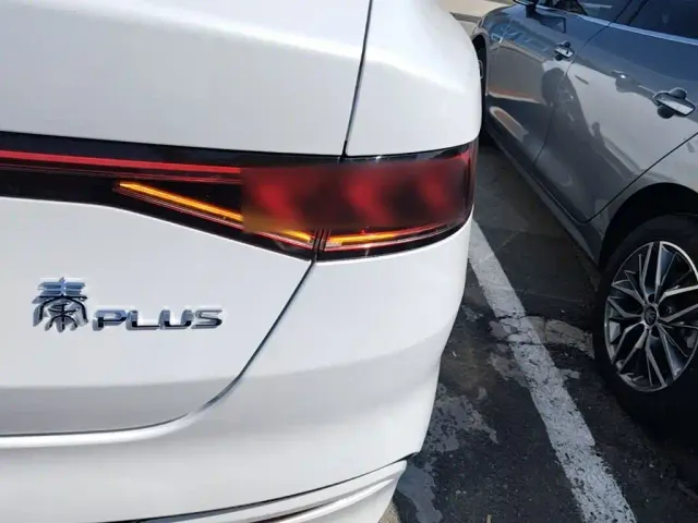 BYD Qin PLUS — Фото автомобиля 7