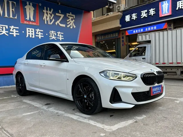 BMW 1 Series — Фото автомобиля 2