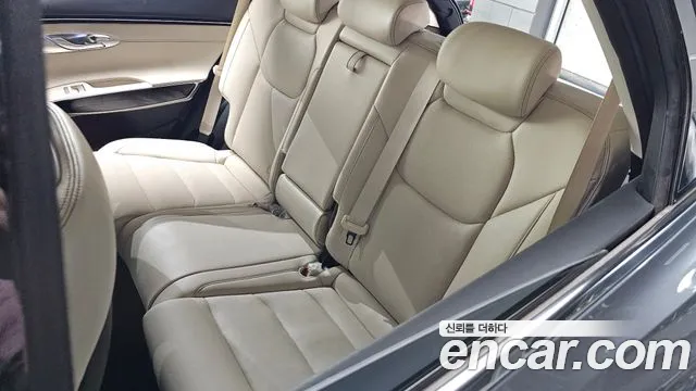 Genesis GV70 2.5T Бензин 2WD — Фото автомобиля 26