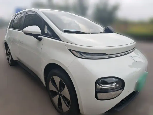 Baojun Cloud — Фото автомобиля 23