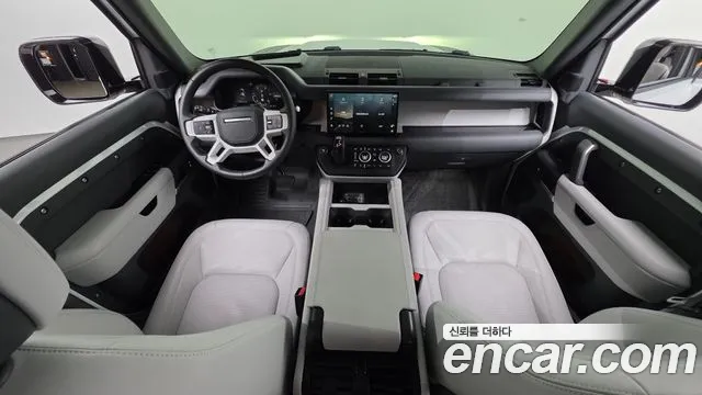 Land Rover Defender L663 — Фото автомобиля 7