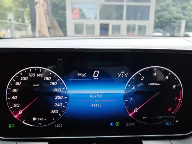 Mercedes-Benz GLC-Class — Фото автомобиля 13