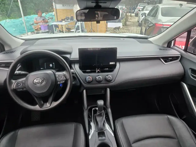 Toyota Corolla Cross — Фото автомобиля 13