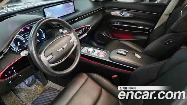 Genesis GV70 — Фото автомобиля 9