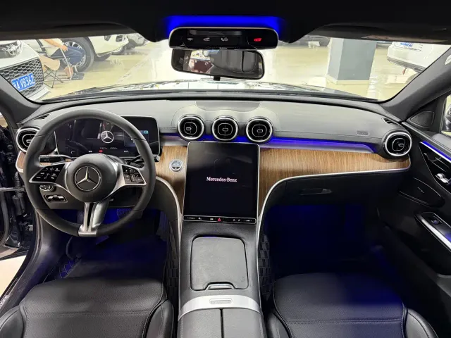 Mercedes-Benz C-Class — Фото автомобиля 5