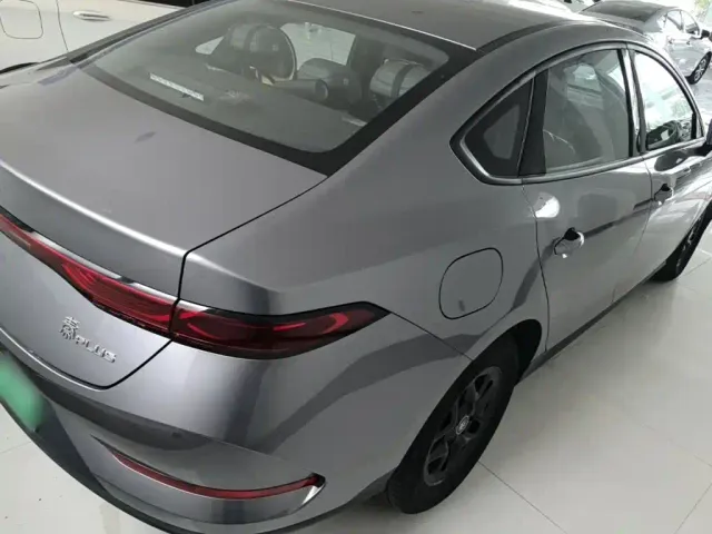 BYD Qin PLUS — Фото автомобиля 6